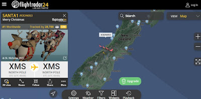 空飛ぶサンタクロース